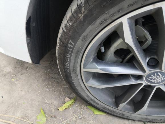 [济南·鲁A] 二手比亚迪秦2020款 超越版 1.5TI 自动旗舰型