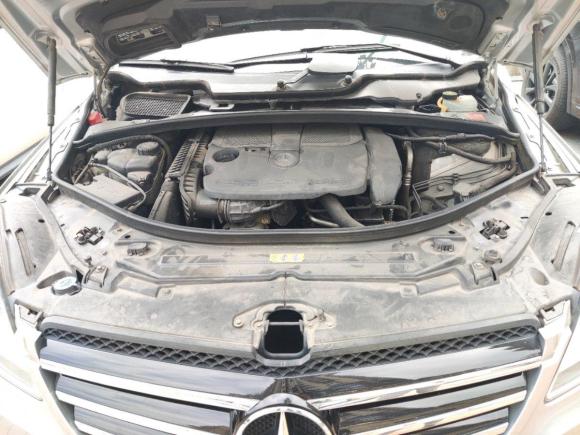 [武汉·鄂A] 二手奔驰奔驰R级2011款 R 350 L 4MATIC