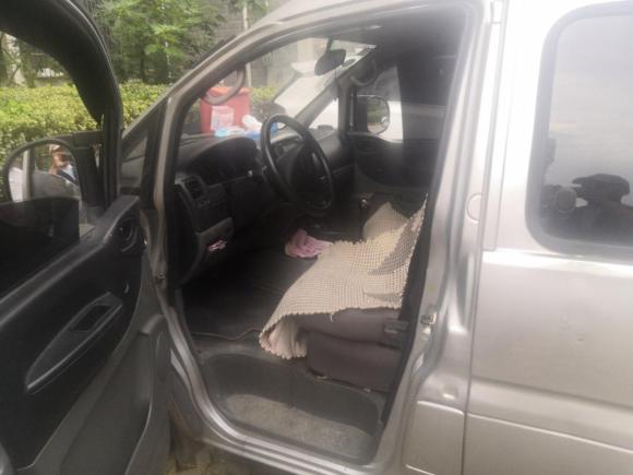 [芜湖·皖B] 二手东风风行菱智2013款 V3 1.5L 7座标准型II