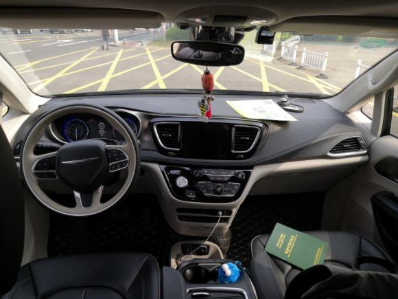 [南京·苏A] 二手克莱斯勒大捷龙2017款 3.6L 尊享版