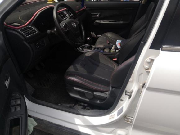 [青岛·鲁B] 二手东风风光东风风光3702016款 1.5L 手动智能型 7座