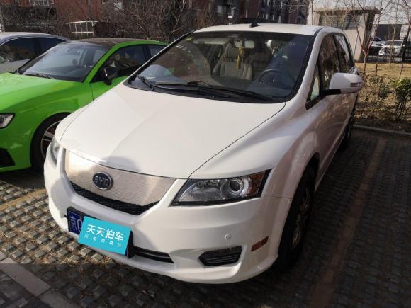 比亚迪比亚迪e62016款 400 精英版「北京二手车」「天天拍车」