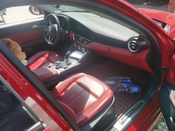 [嘉兴·浙F] 二手阿尔法罗密欧Giulia2017款 2.0T 200HP 精英版