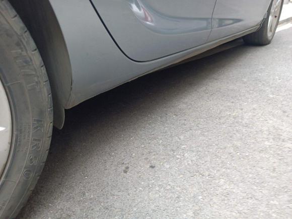 [武汉·鄂A] 二手别克英朗2011款 GT 1.6T 时尚运动版真皮款