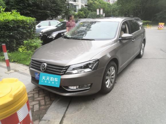 大众帕萨特2011款 1.8TSI DSG尊荣版「上海二手车」「天天拍车」