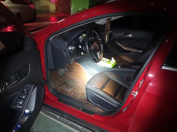 [芜湖·皖B] 二手奔驰奔驰GLA2015款 GLA 220 4MATIC 时尚型