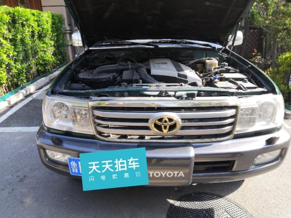 [青岛·鲁B] 二手丰田兰德酷路泽2005年   4.7L    自动 