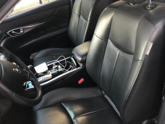 [深圳·粤L] 二手英菲尼迪英菲尼迪Q702015款 Q70L 2.5L 精英版