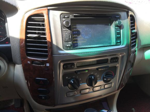 [青岛·鲁B] 二手丰田兰德酷路泽2005年   4.7L    自动 