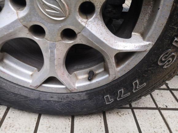 [西安·陕A] 二手陆风陆风X82012款 探索版 2.0T 柴油4X4超豪华型