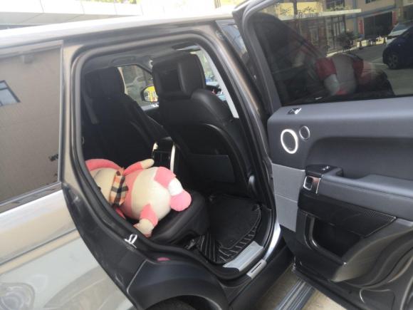 [佛山·粤Y] 二手路虎揽胜运动版2018款 3.0 SC V6 HSE DYNAMIC