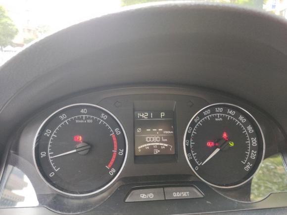 [武汉·鄂A] 二手斯柯达昕动2014款 1.6L 自动悦享版