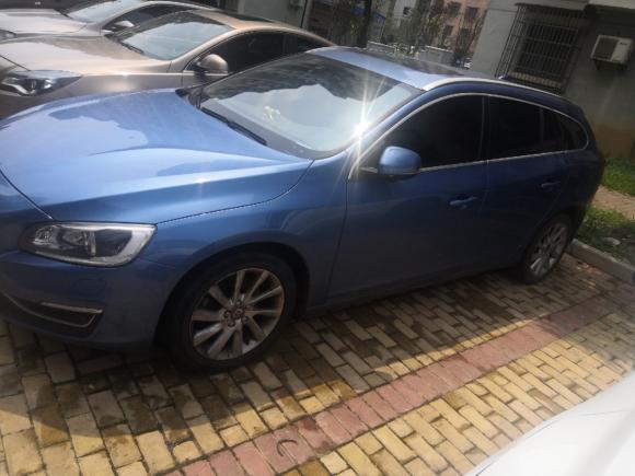 [南昌·赣F] 二手沃尔沃沃尔沃V602014款 改款 T5 智逸版