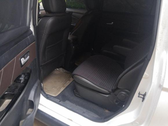 [青岛·鲁U] 二手东风风光东风风光3702018款 S370 1.5L CVT豪华型 7座