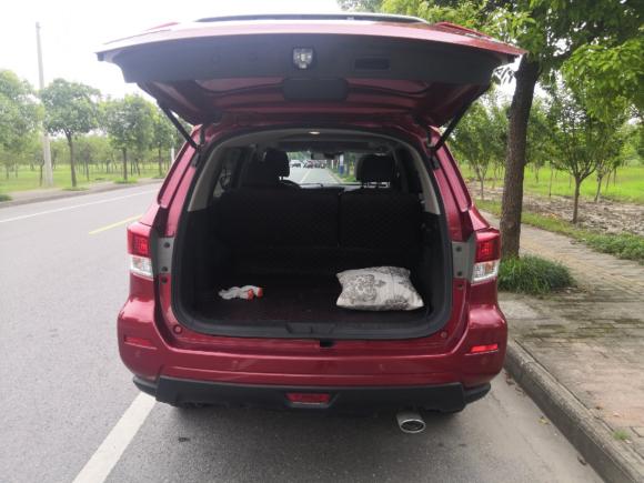 [南通·苏F] 二手日产途达2018款 2.5L 自动两驱豪华版