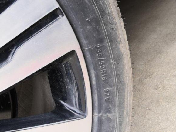 [武汉·鄂A] 二手荣威荣威RX5新能源2017款 eRX5 50T 混动互联尊贵旗舰版