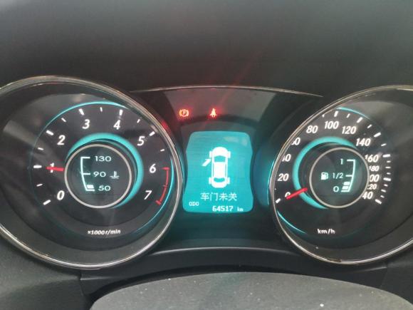 [青岛·鲁B] 二手北汽绅宝绅宝D502015款 1.5L 手动舒适超值导航版