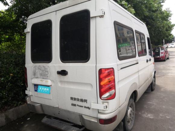 [金华·浙G] 二手依维柯宝迪2012款 2.5T-A32 基本型