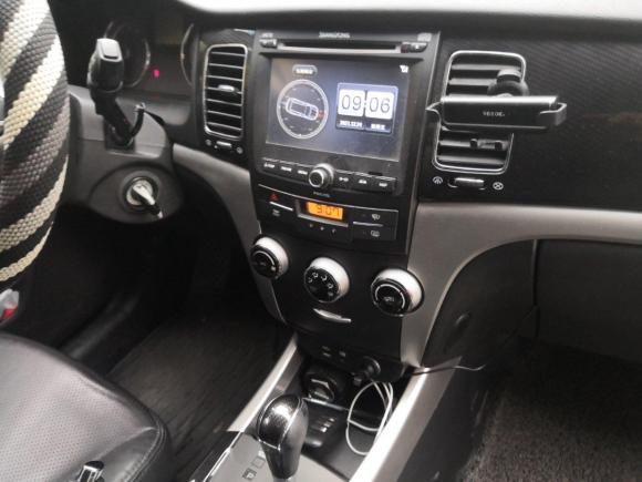 [南京·苏A] 二手双龙柯兰多2013款 2.0L 汽油两驱自动精英版