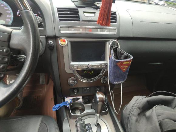 [成都·川A] 二手双龙雷斯特W2014款 2.0T 四驱豪华导航版7座