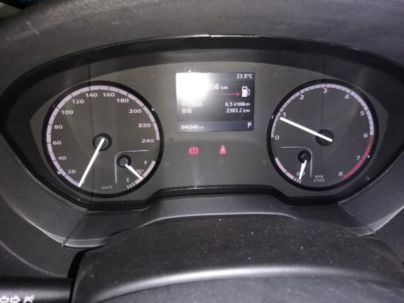 [南京·苏A] 二手观致观致32014款 两厢 1.6L 自动致悦型