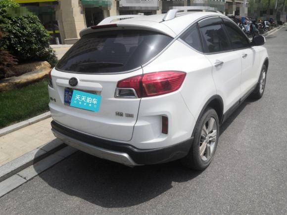 [金华·浙G] 二手奔腾奔腾X802015款 2.0L 自动舒适型