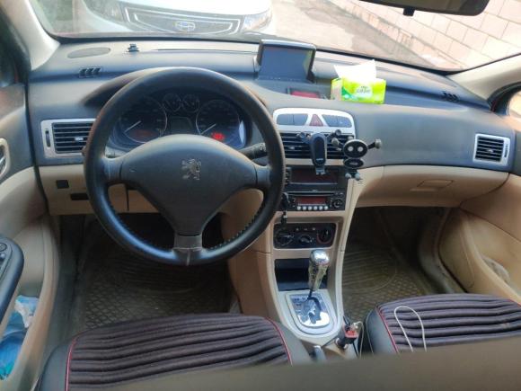 [深圳·豫C] 二手标致标致3072010款 两厢 1.6L 自动舒适版