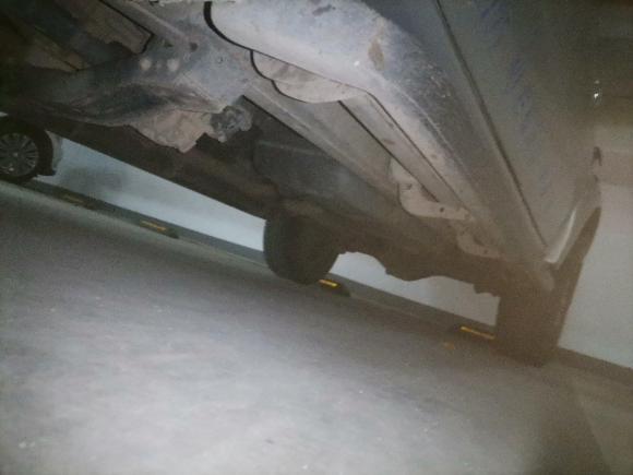 [武汉·鄂A] 二手江铃域虎52018款 2.4T经典版柴油手动四驱豪华型JX4D24A5L