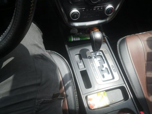 [金华·浙G] 二手奔腾奔腾X802015款 2.0L 自动舒适型