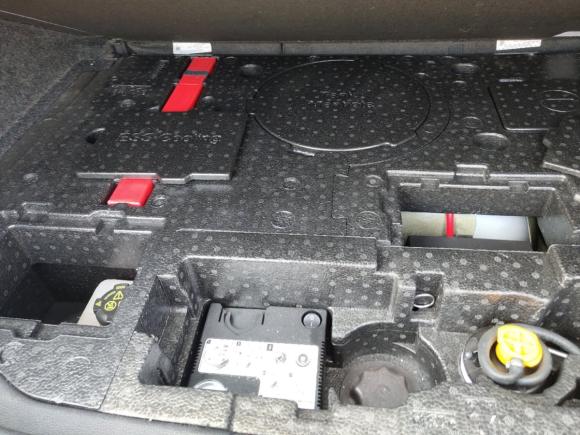 [义乌·浙G] 二手荣威荣威RX5新能源2017款 eRX5 50T 混动互联尊贵旗舰版