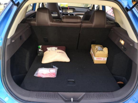 [南京·苏L] 二手奔腾奔腾T772019款 230 TID 自动尊享型米粉版 国V