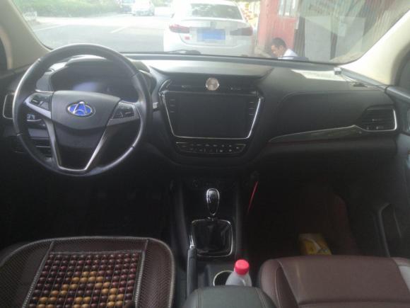 [青岛·鲁B] 二手长安商用欧尚A8002017款 1.5T 手动豪享型