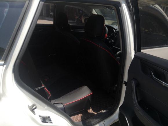 [南通·苏F] 二手中华中华V72018款 280T DCT尊贵型 7座