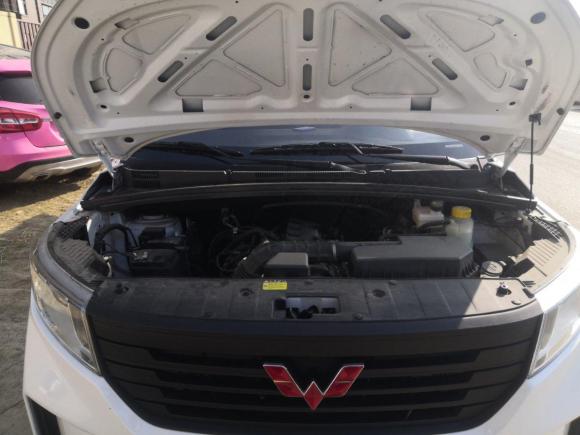 [苏州·苏U] 二手五菱汽车五菱宏光PLUS2020款 1.5L 手动标准型 5座