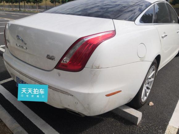 [深圳·粤B] 二手捷豹捷豹XJ2013款 XJL 2.0T 典雅商务版