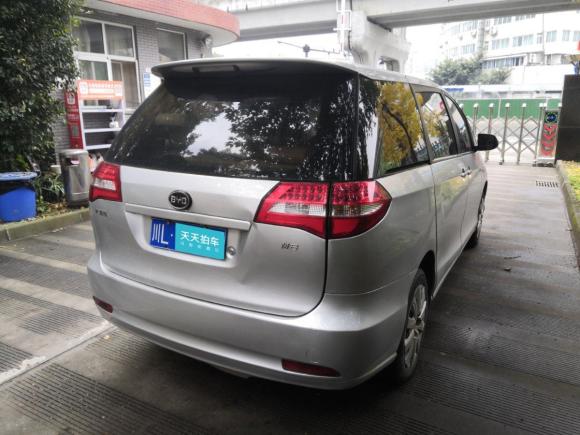 [成都·川L] 二手比亚迪比亚迪M62013款 2.0L 手动舒适型