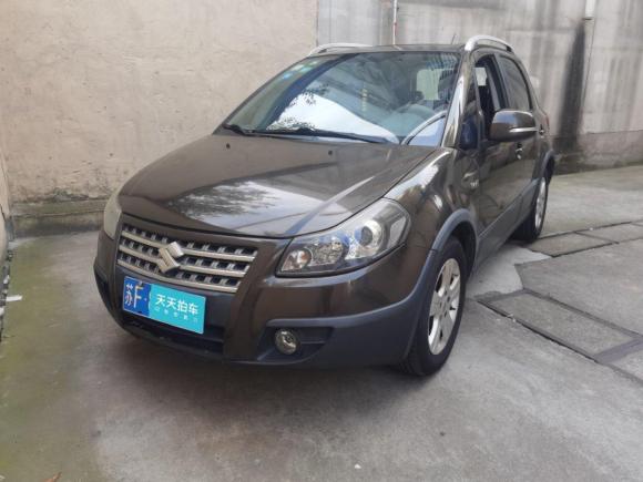 南通铃木天语sx42012款锐骑18l手动运动型