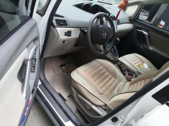 [广州·粤A] 二手丰田逸致2015款 180E CVT跨界版