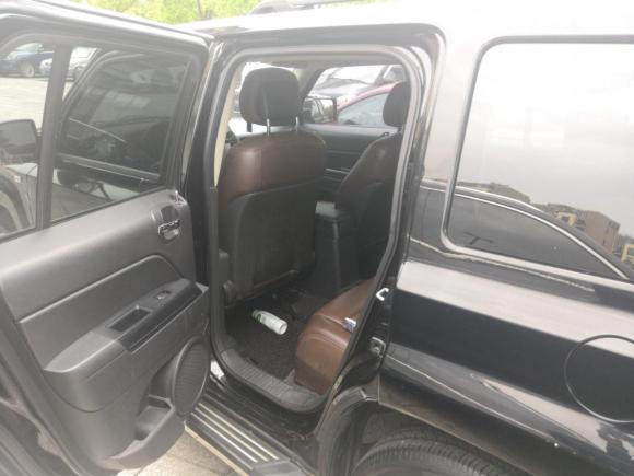 [宁波·浙B] 二手Jeep自由客2014款 2.4L 运动版