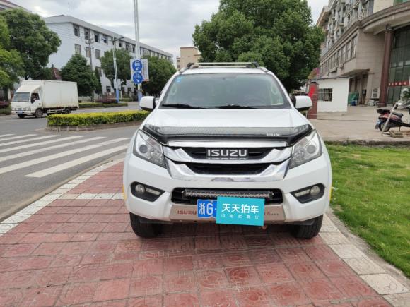 [义乌·浙G] 二手五十铃五十铃mu-X2015款 2.5T 四驱自动尊享型 7座