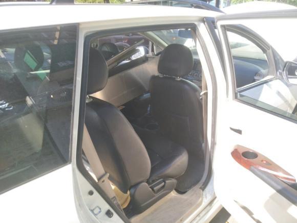 [上海·沪C] 二手三菱格蓝迪2007款 2.4 七座舒适版