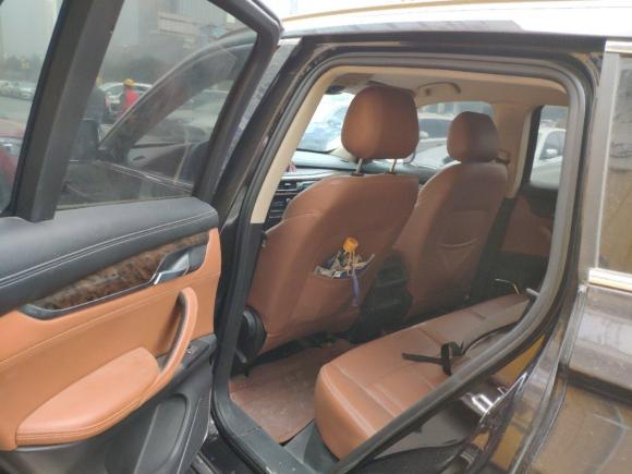 [西安·陕A] 二手汉腾汽车汉腾X72016款 1.5T 手动舒适型