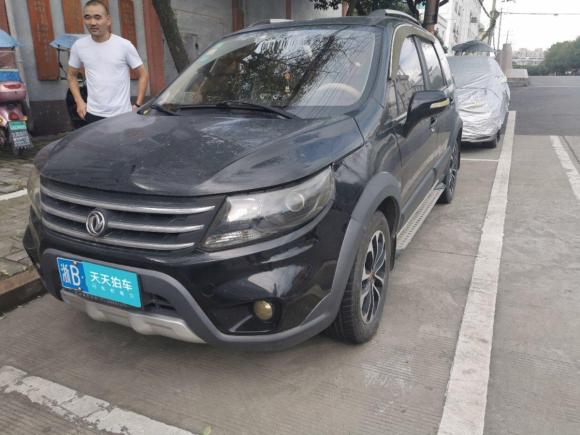 [温州·浙B] 二手东风风行景逸X52015款 1.6L 手动尊享型