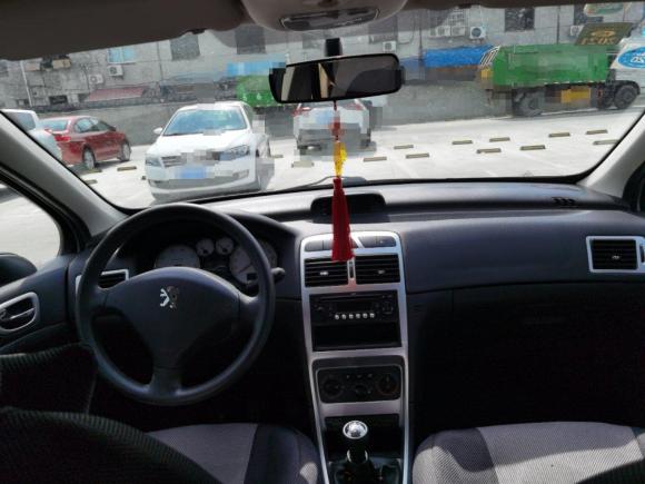 [无锡·苏B] 二手标致标致3072010款 三厢 1.6L 手动舒适版