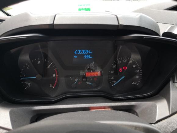 [佛山·粤A] 二手福特全顺2017款 2.0T柴油多功能商用车中轴中顶国V