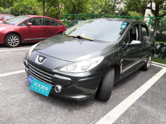 [上海·鄂A] 二手标致标致3072010款 两厢 1.6L 手动舒适版