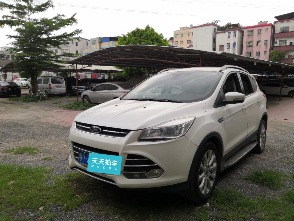 二手车评估师:福特翼虎6年车龄能卖多钱?