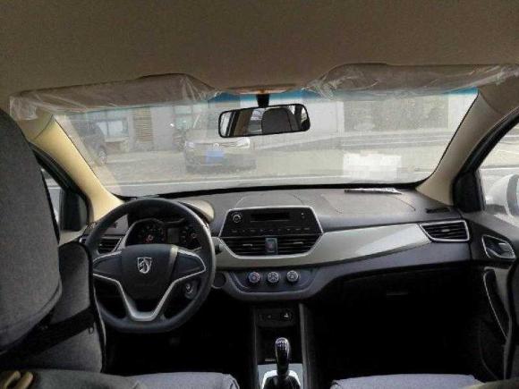 [合肥·皖A] 二手宝骏宝骏310W2017款 1.5L 手动舒适型