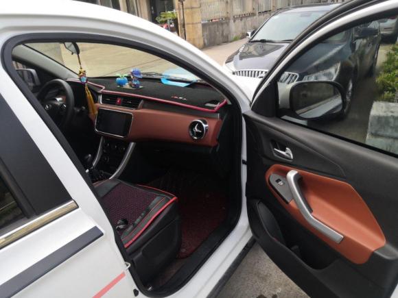 [宁波·浙B] 二手北汽幻速北汽幻速S32016款 S3L 1.5L 手动尊贵型