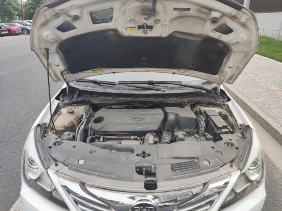 [苏州·苏E] 二手比亚迪比亚迪G52014款 1.5TI 手动尊贵型